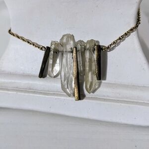 Elegant Gold Necklace for Special Occasions